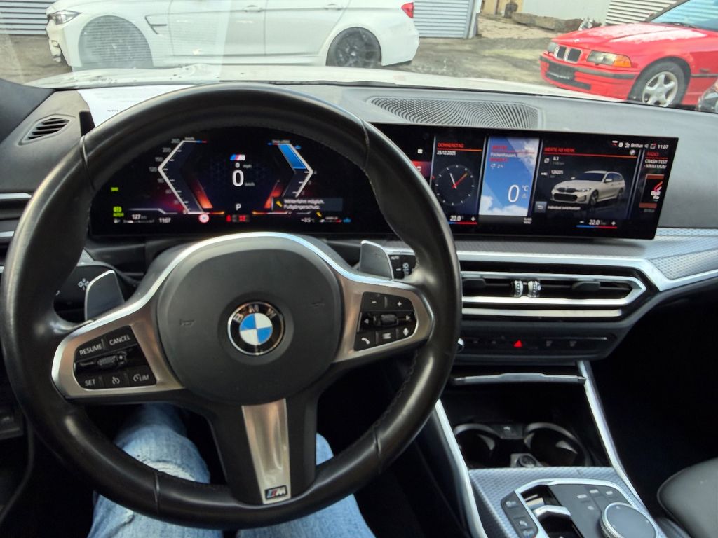 BMW 318 2024