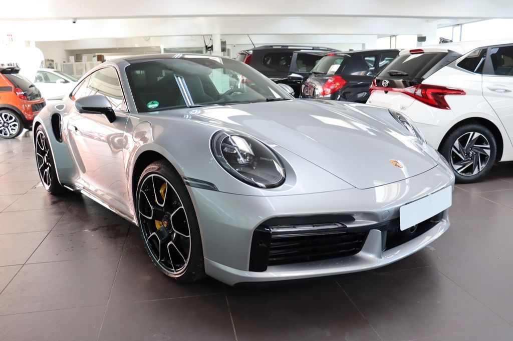 Porsche 992 2022