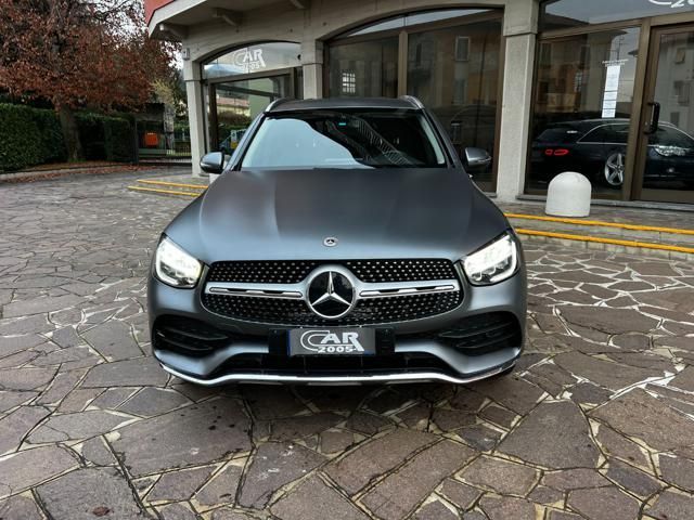 Mercedes-Benz GLC 300 2021