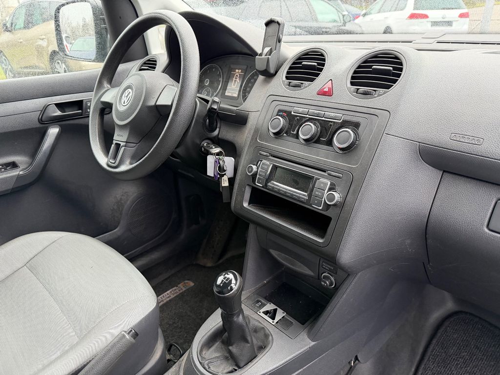 Volkswagen Caddy 2012