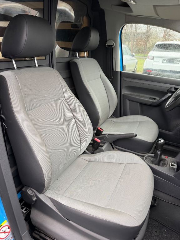 Volkswagen Caddy 2012