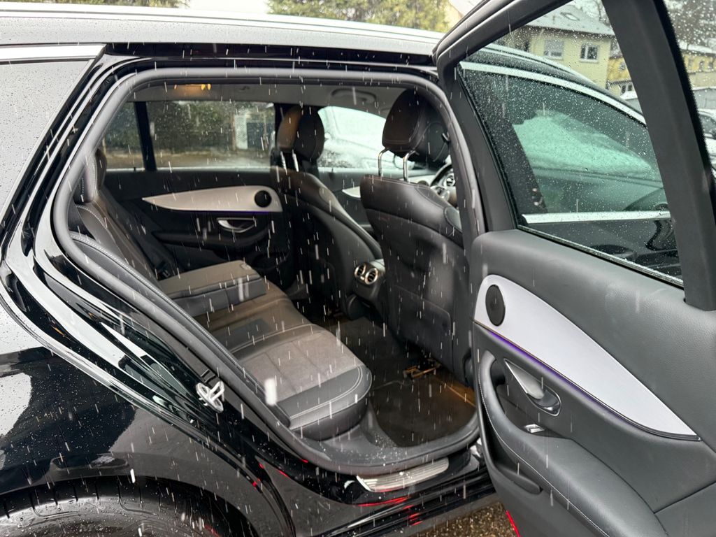 Mercedes-Benz E 300 2022