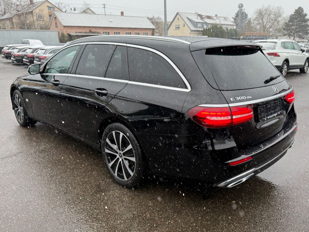 Mercedes-Benz E 300 2022