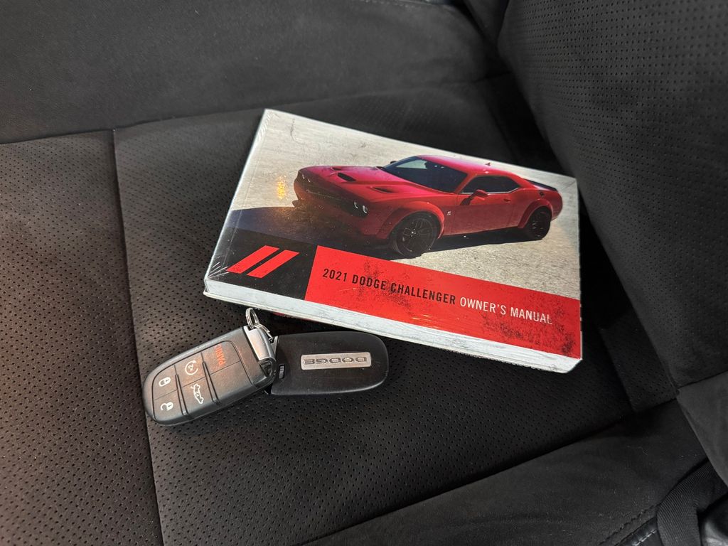 Dodge Challenger 2021