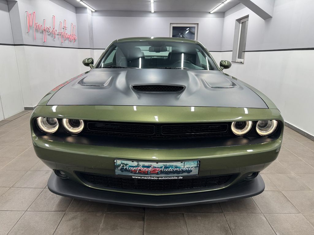 Dodge Challenger 2021