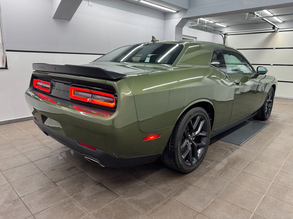 Dodge Challenger 2021