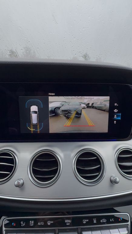 Mercedes-Benz E 300 2022