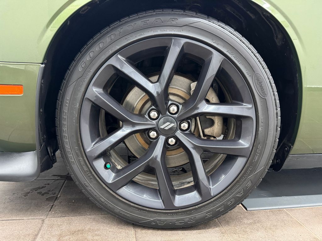 Dodge Challenger 2021