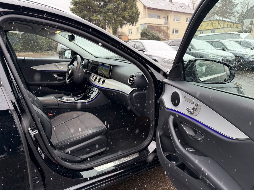 Mercedes-Benz E 300 2022