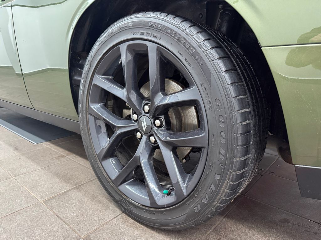 Dodge Challenger 2021