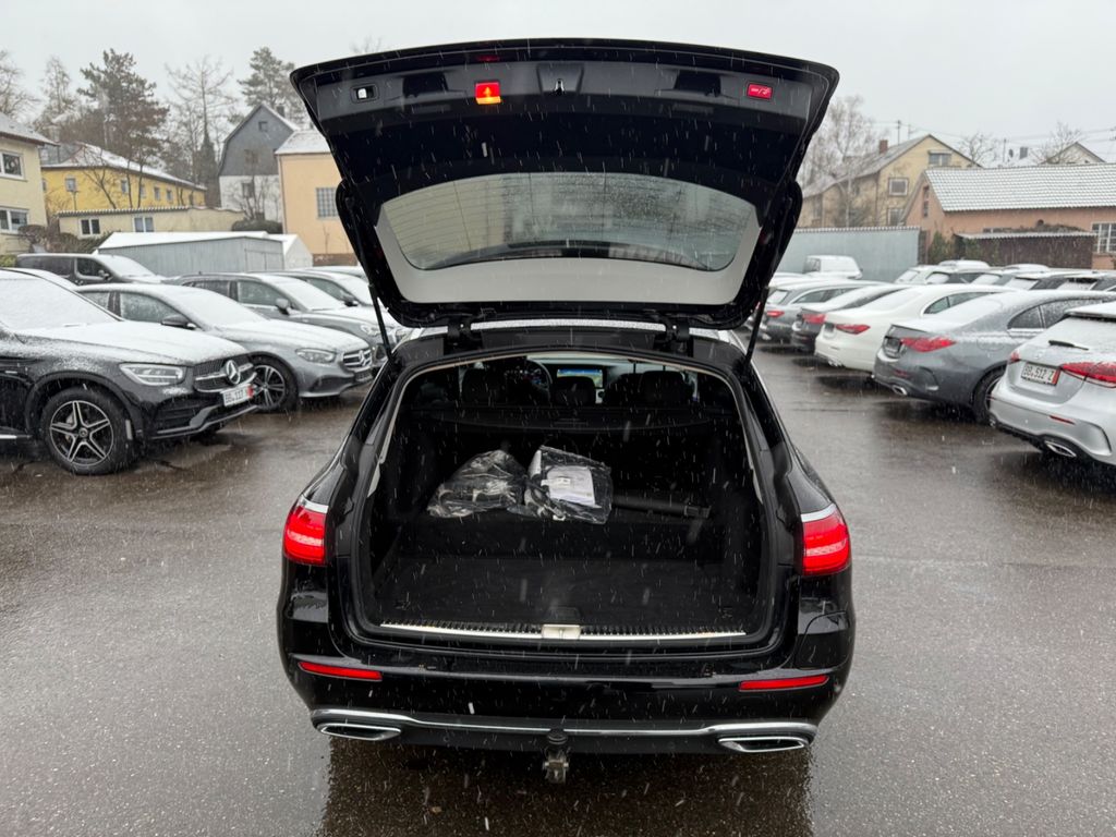 Mercedes-Benz E 300 2022