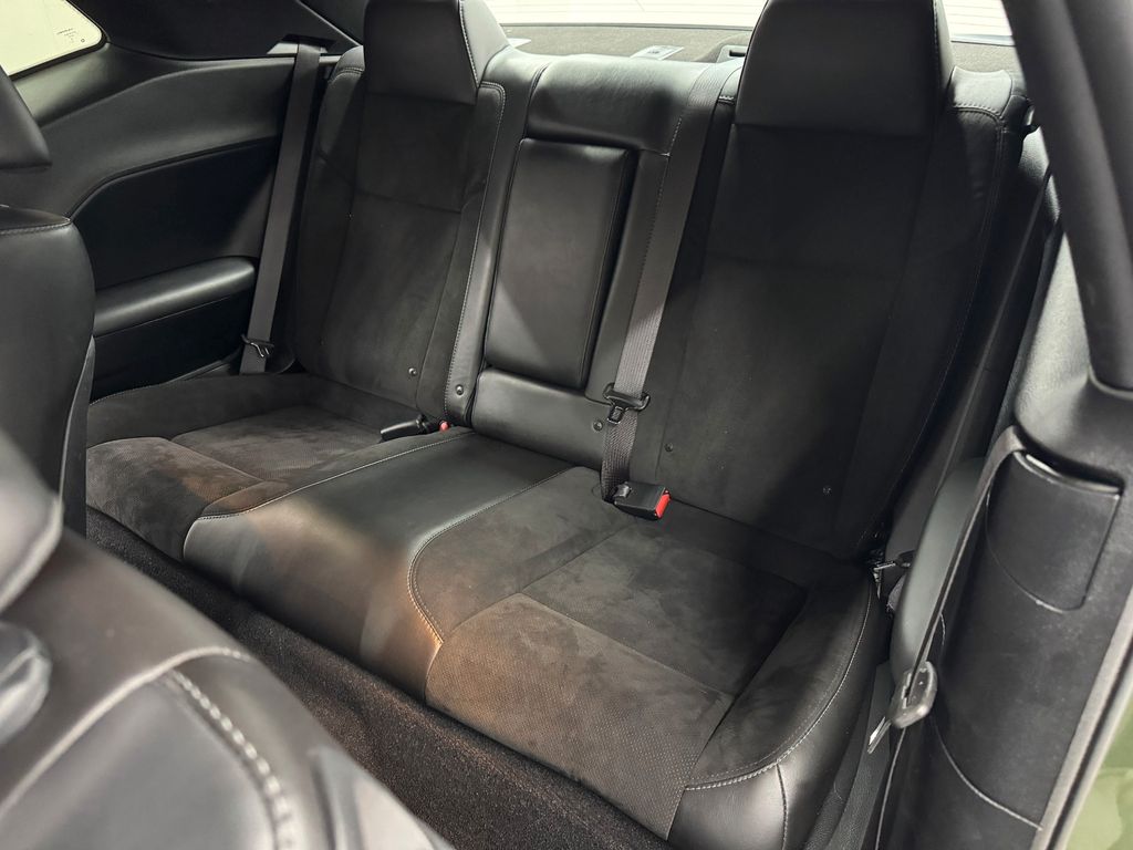 Dodge Challenger 2021