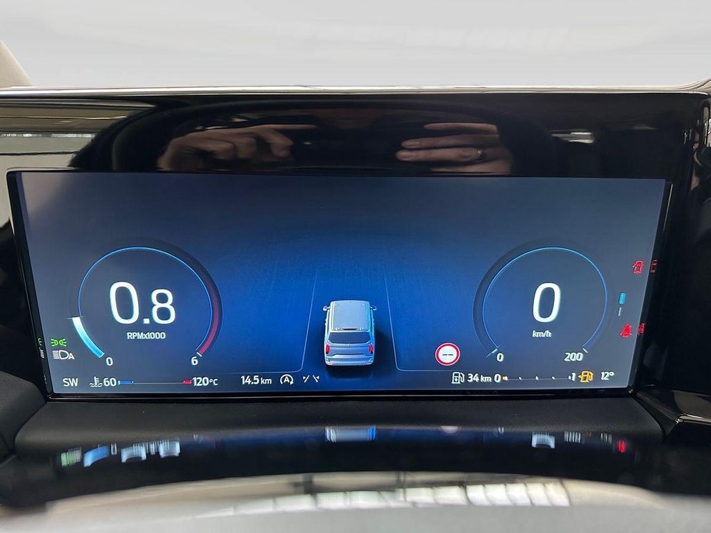 Ford Tourneo Custom 2025