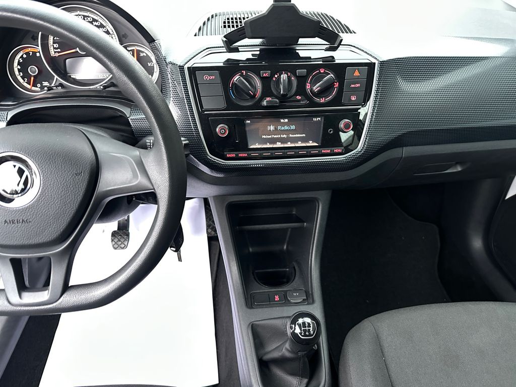 Volkswagen up! 2021