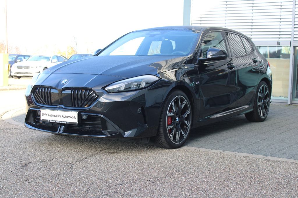 BMW 120 2025