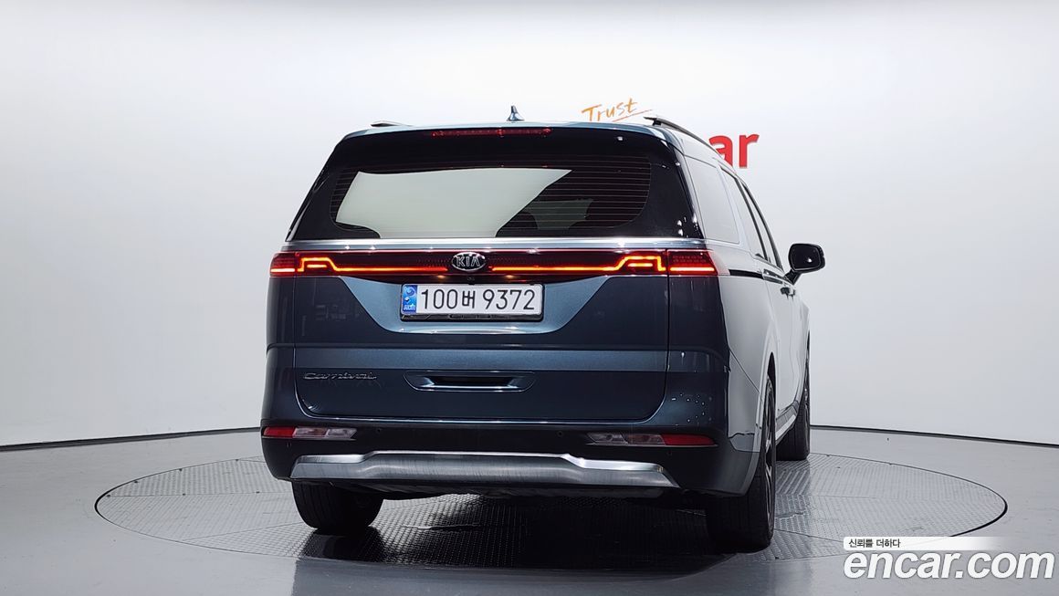 Kia Canival 2021