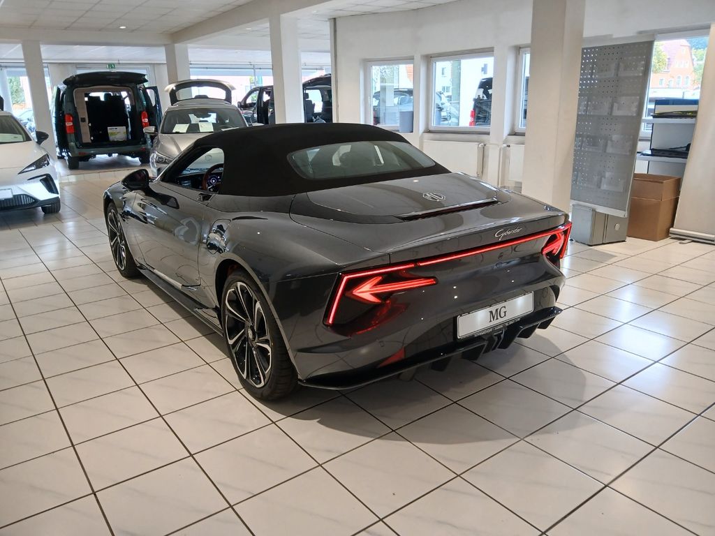 MG Cyberster 2025