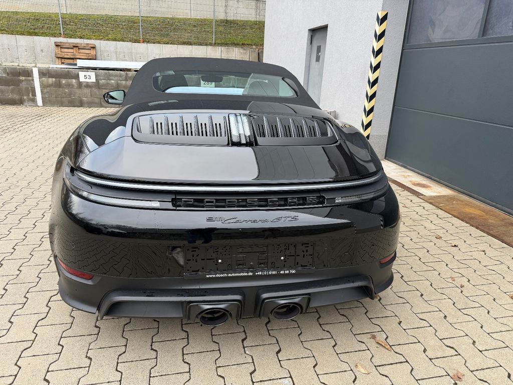 Porsche 992 2025