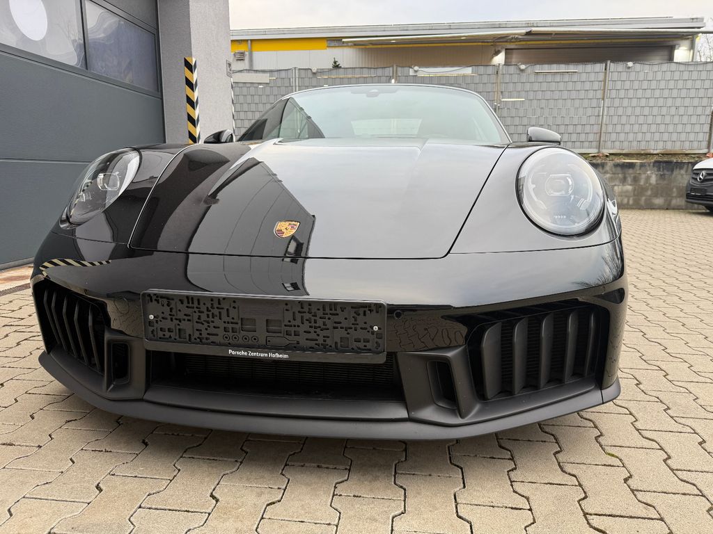 Porsche 992 2025