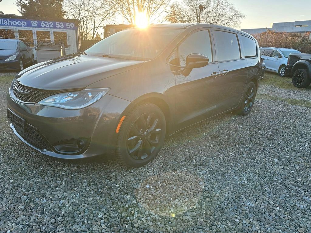 Chrysler Pacifica 2018