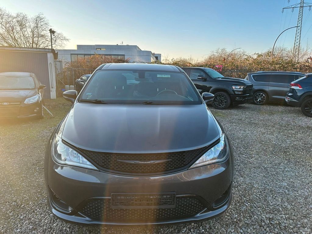 Chrysler Pacifica 2018