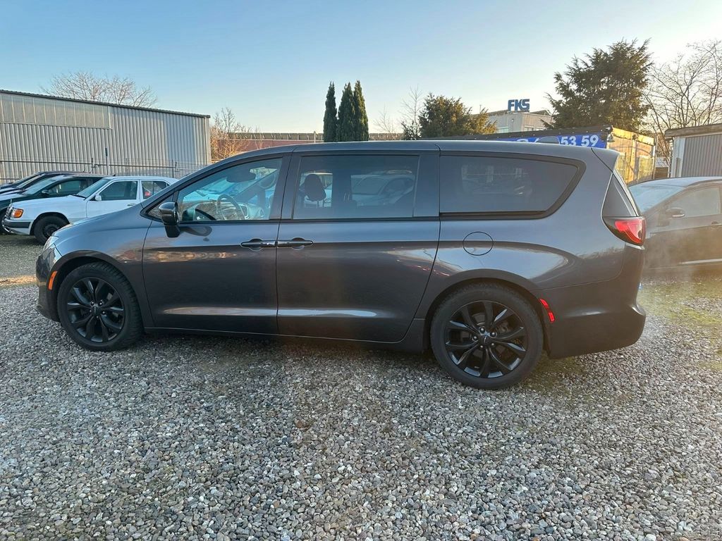Chrysler Pacifica 2018