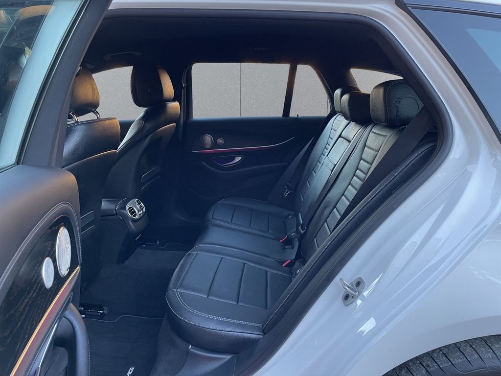 Mercedes-Benz E 300 2021