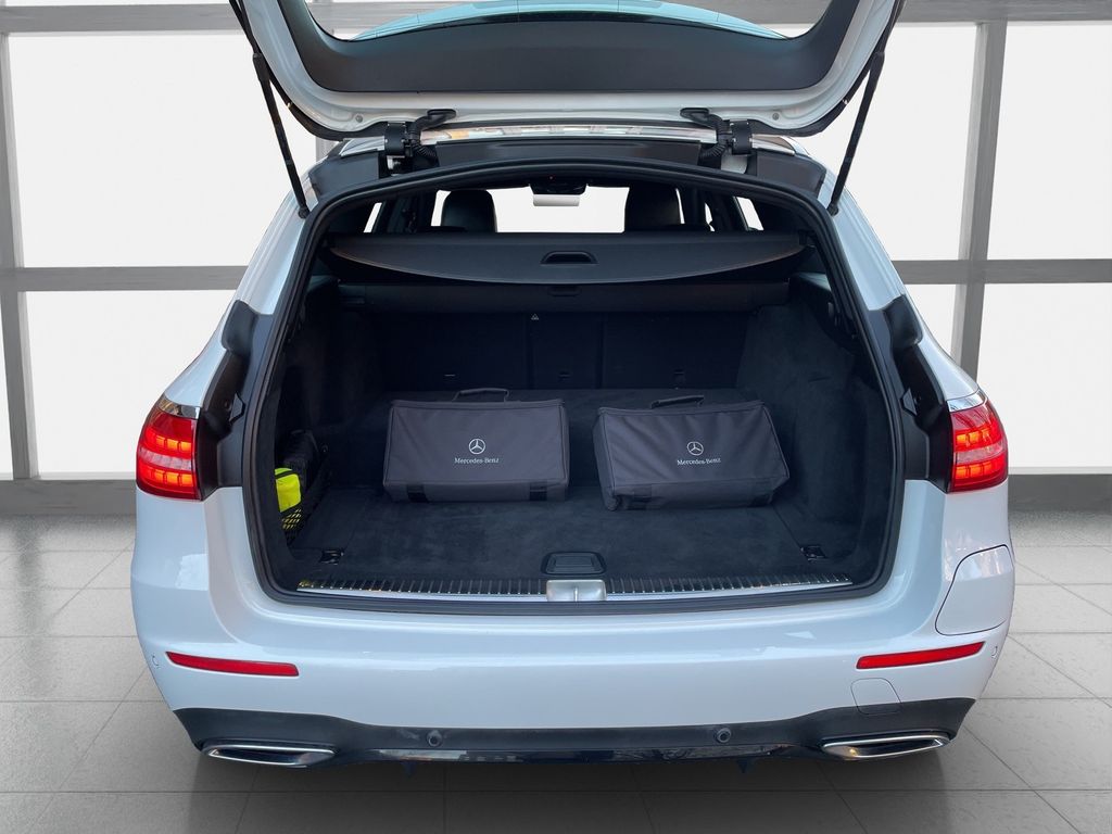 Mercedes-Benz E 300 2021