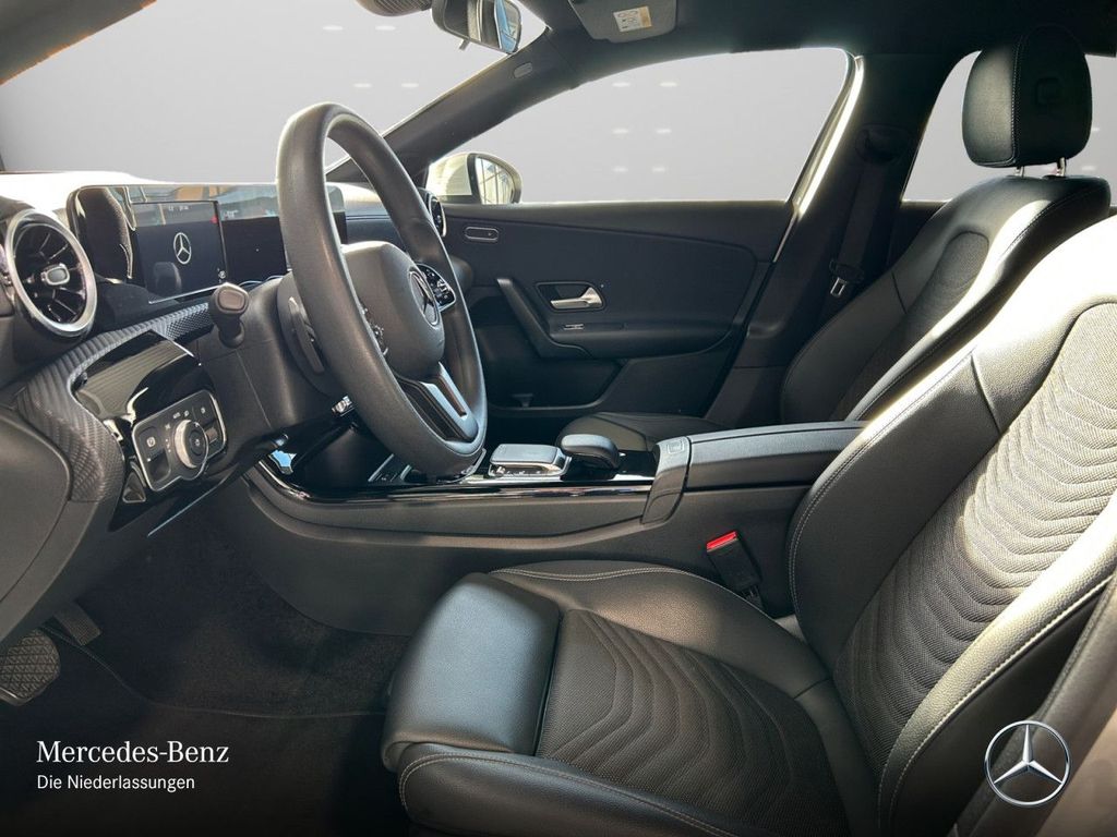 Mercedes-Benz A 180 2022