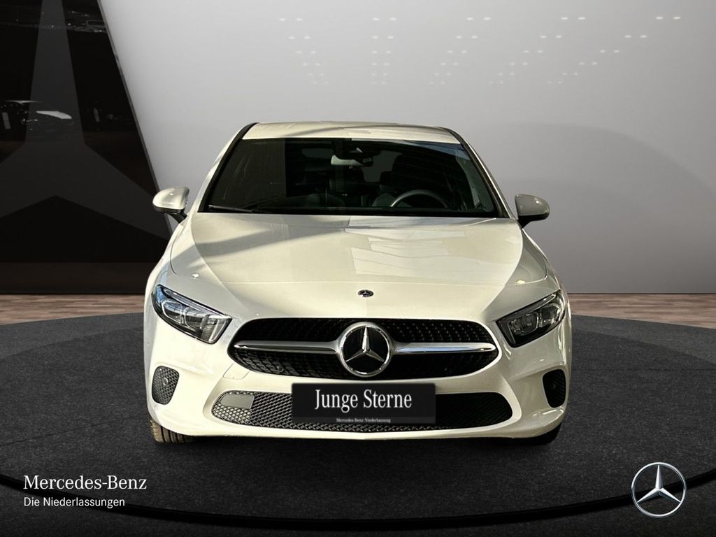Mercedes-Benz A 180 2022