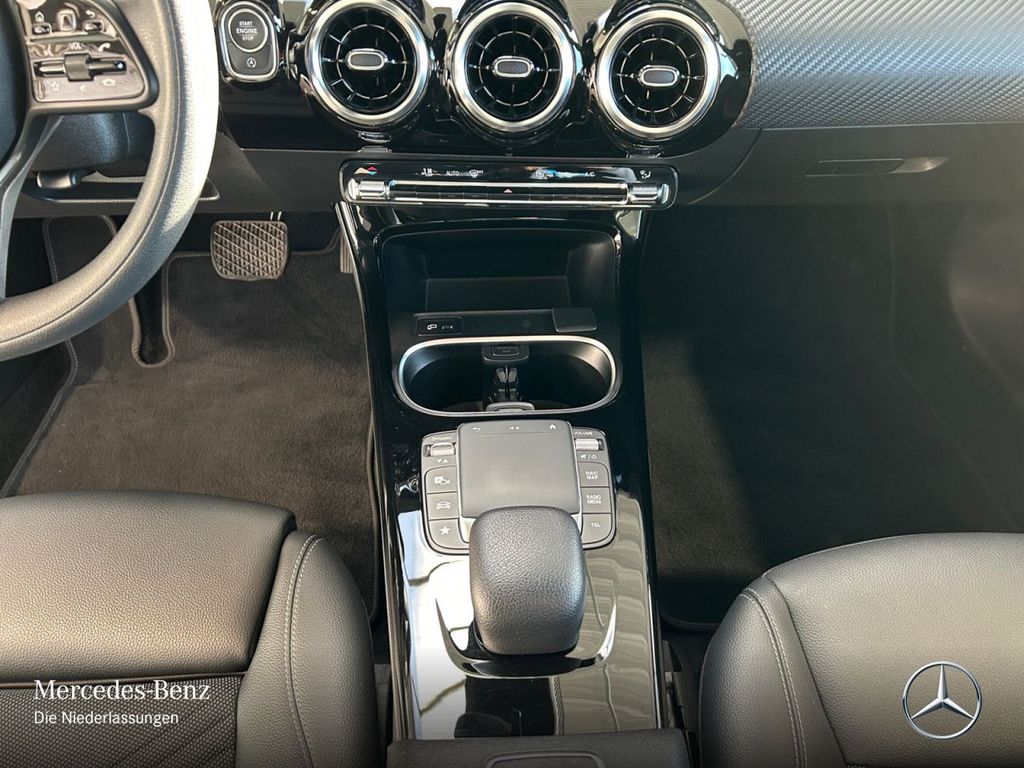 Mercedes-Benz A 180 2022