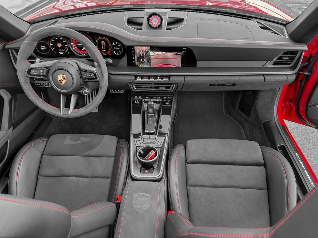 Porsche 992 2024