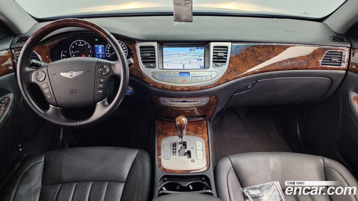 Hyundai Genesis 2009