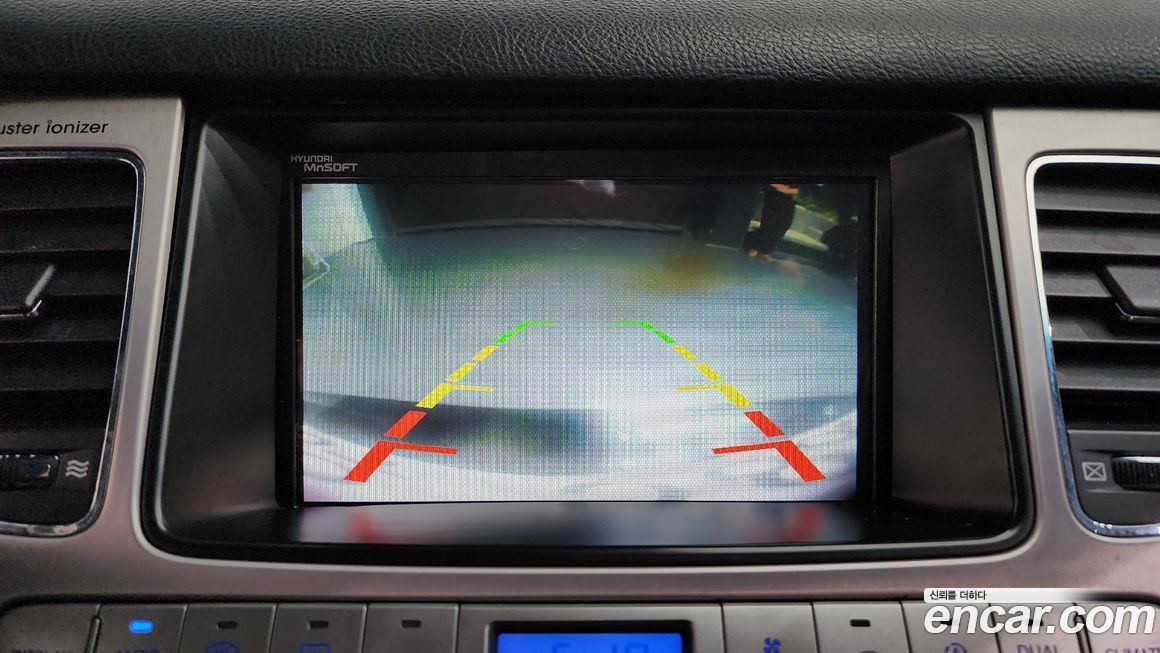 Hyundai Genesis 2009