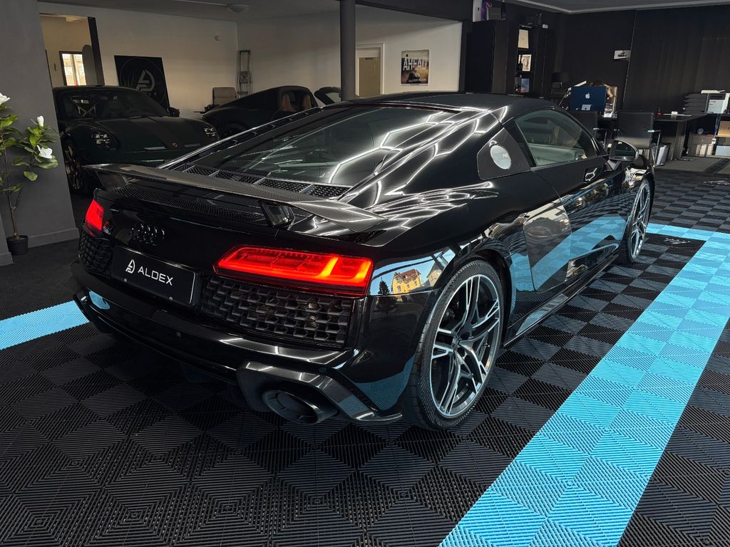 Audi R8 2021