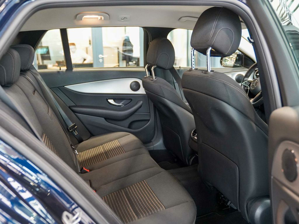 Mercedes-Benz E 300 2022