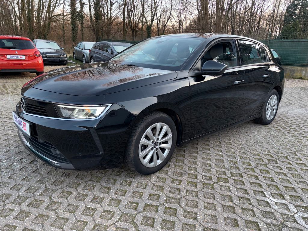 Opel Astra 2023