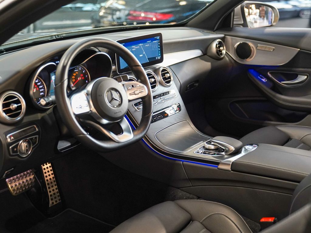 Mercedes-Benz C 300 2021