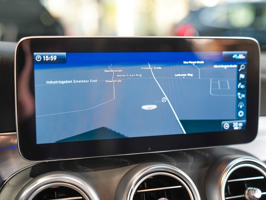 Mercedes-Benz C 300 2021