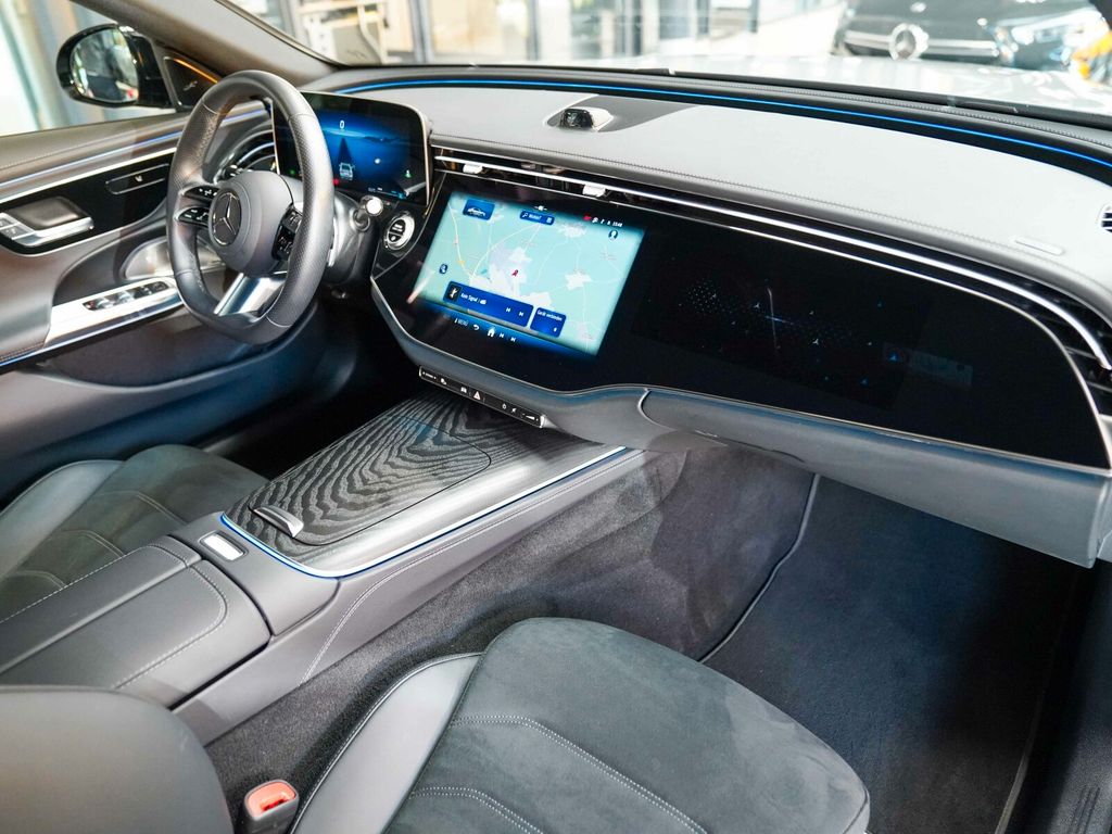 Mercedes-Benz E 220 2024