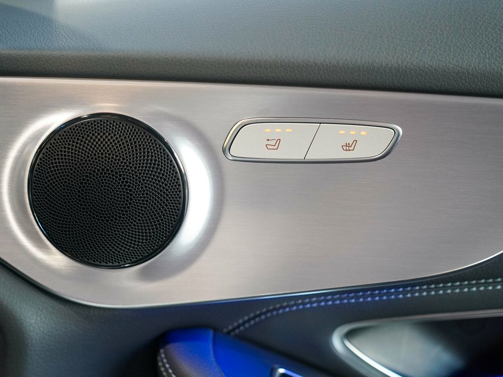 Mercedes-Benz C 300 2021