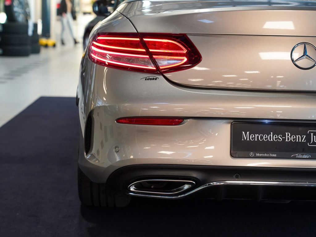 Mercedes-Benz C 300 2021