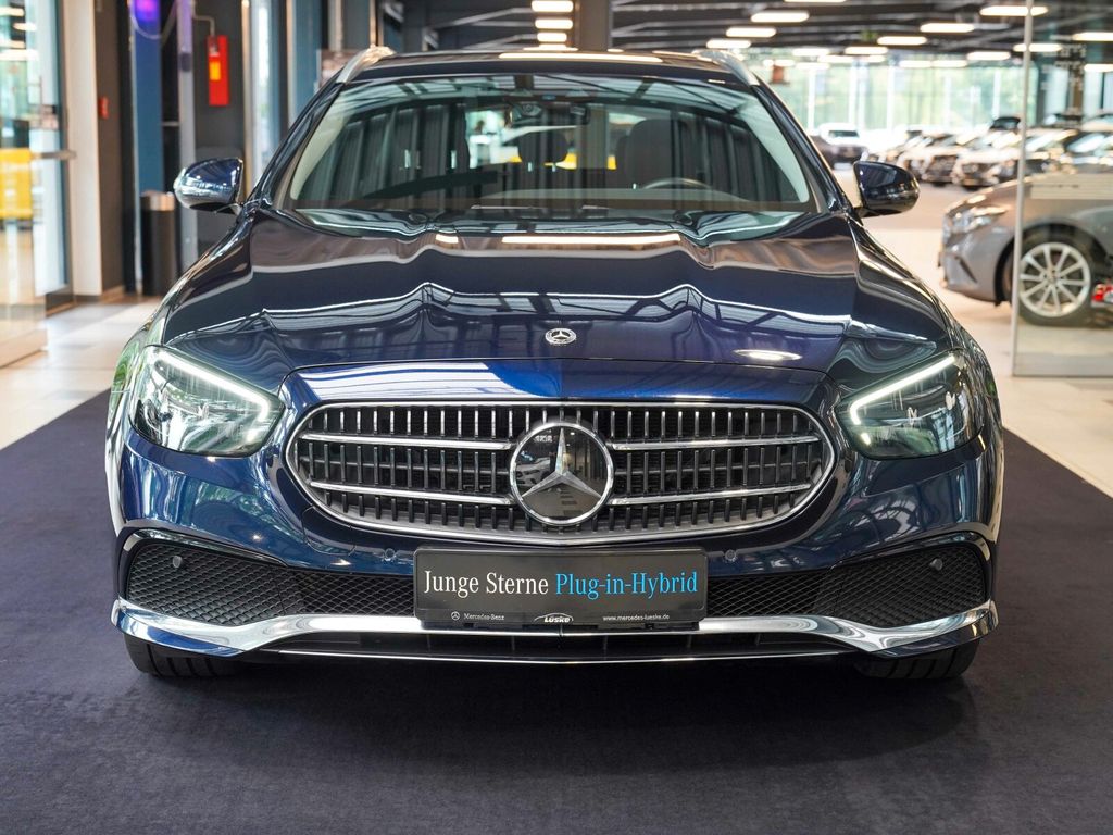 Mercedes-Benz E 300 2022