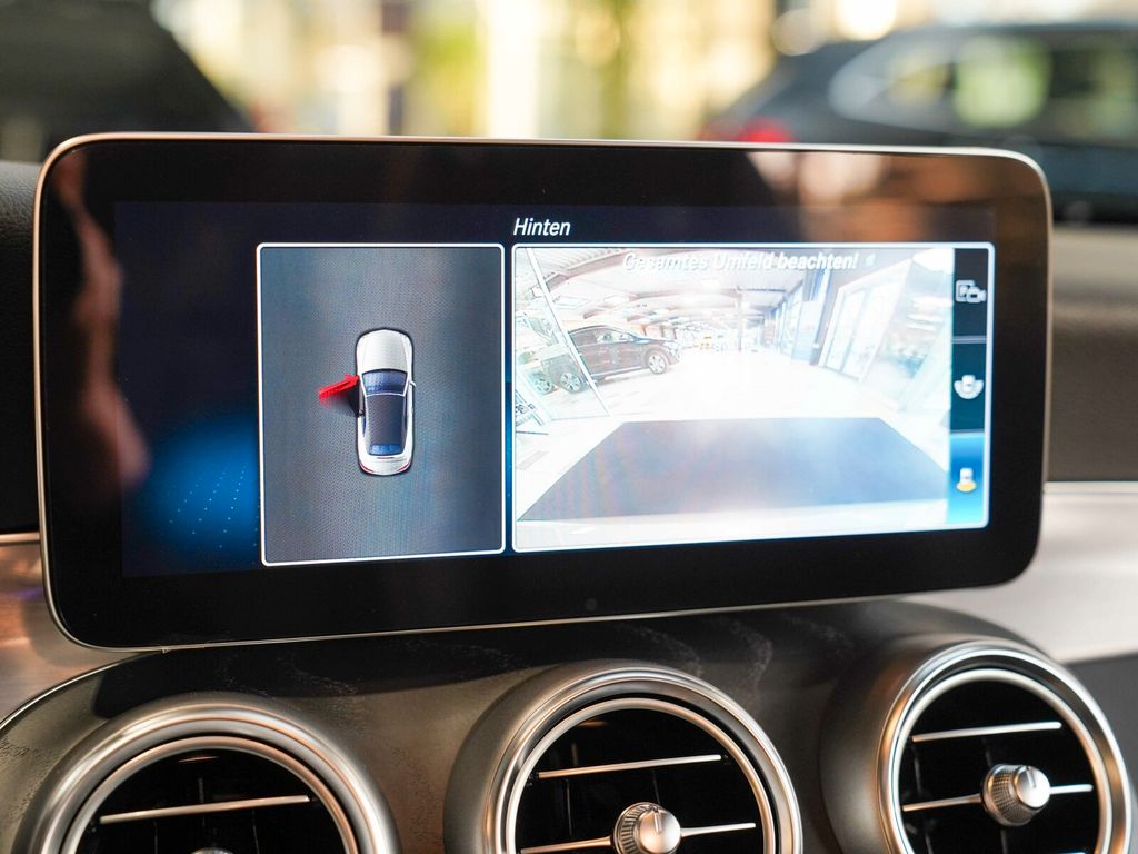 Mercedes-Benz C 300 2021