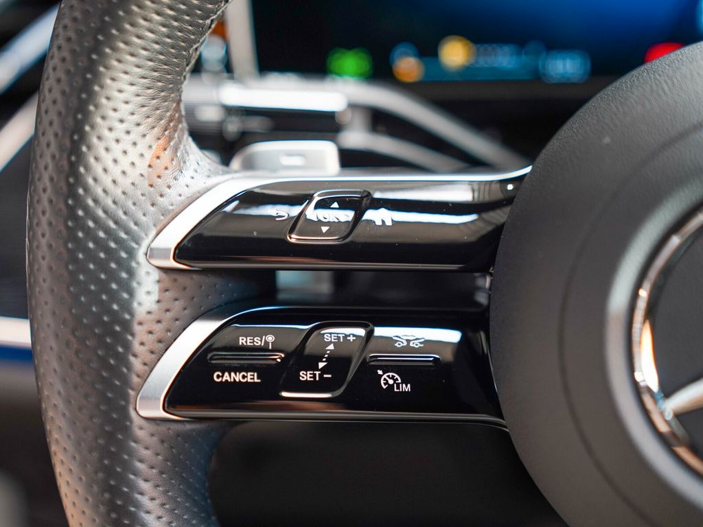 Mercedes-Benz E 220 2024