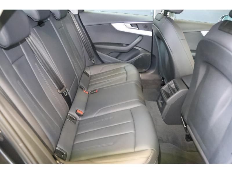 Audi A4 2024