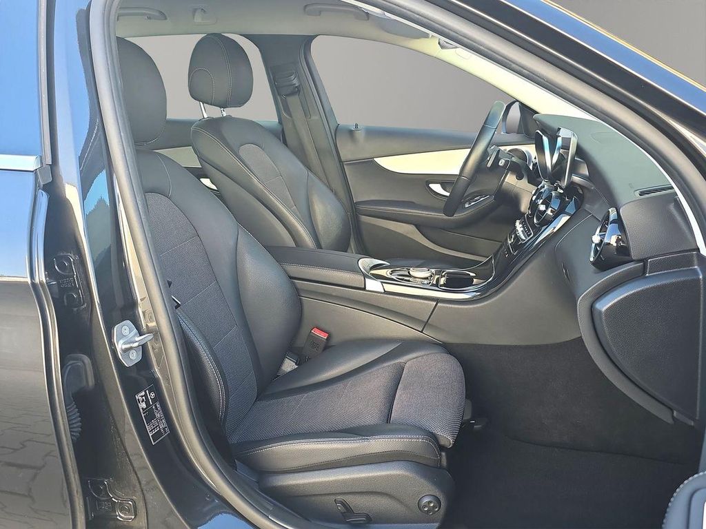 Mercedes-Benz C 220 2021