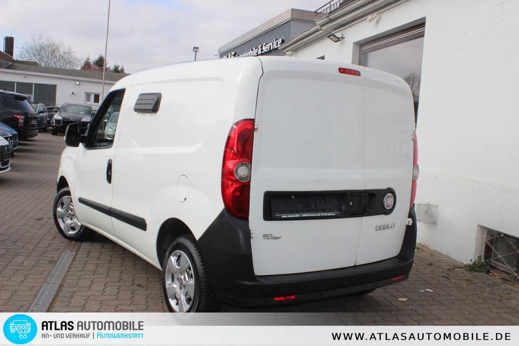 Fiat Doblo 2011