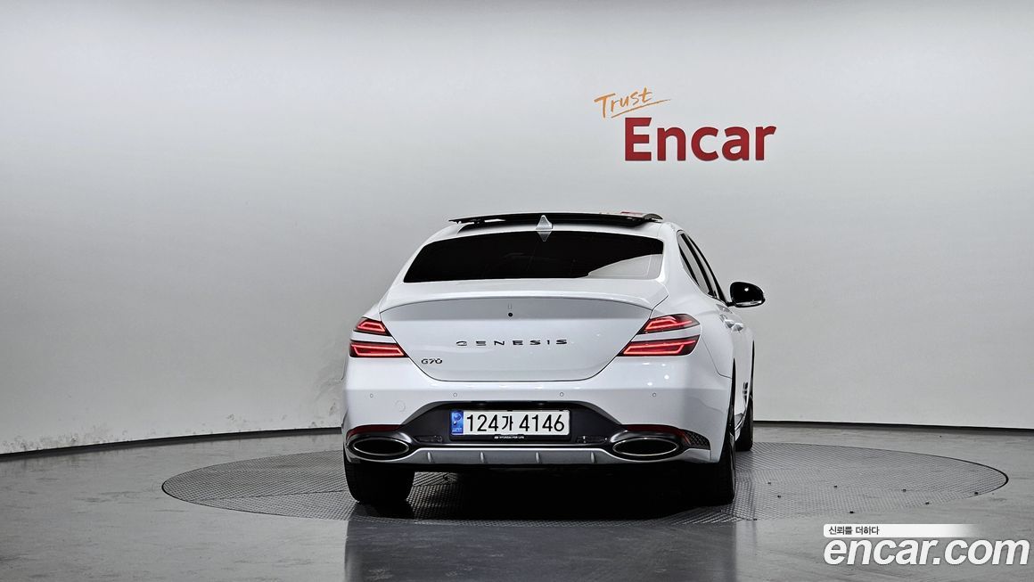 Genesis G70 2021