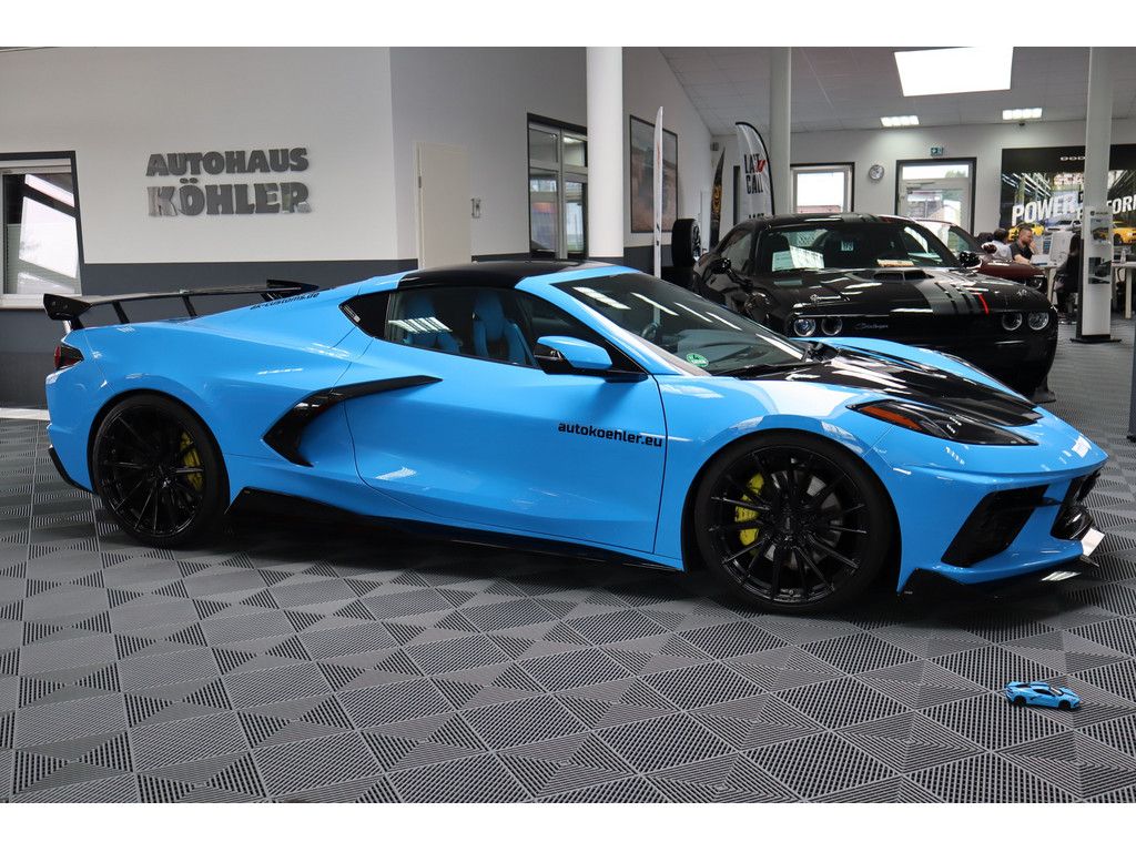 Corvette C8